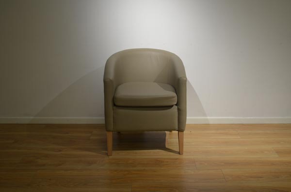 Chesterfield Sofa Clearance Ex Showroom Now Est Tub Chair X4