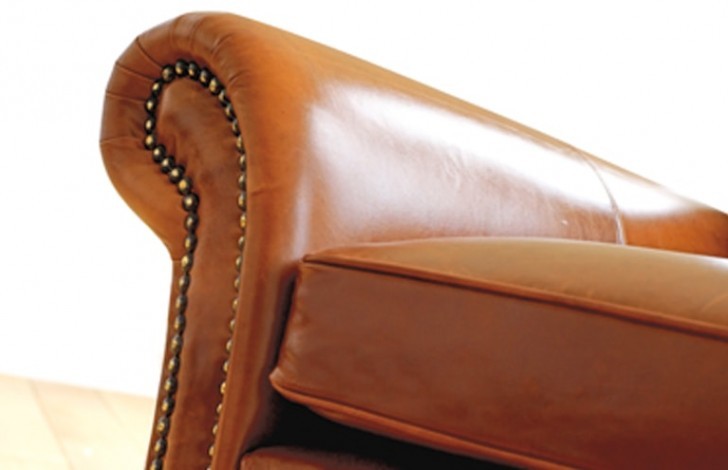 Henley Distinctive Leather Sofa