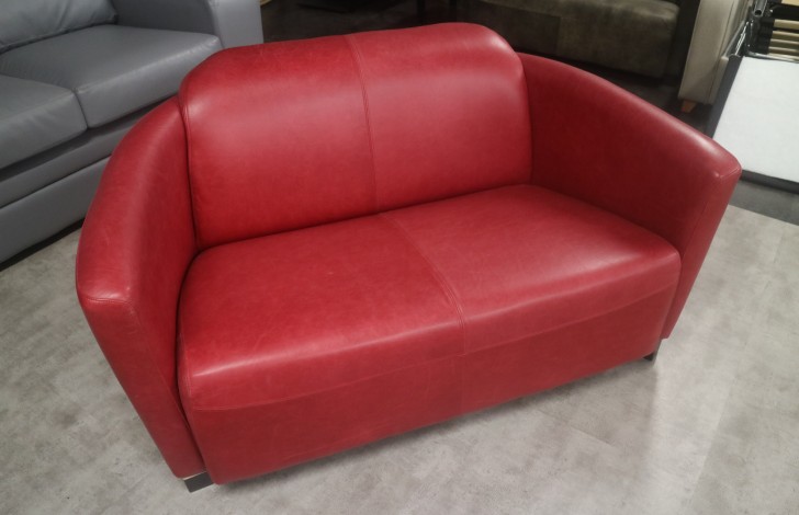 Hudson Leather Tub Chair - Hudson 2str Tub Chair - Bespoke Red