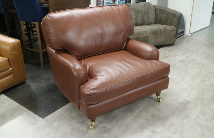 Downton Vintage Leather Sofa - 1.5 Seater - Contempo Castagna