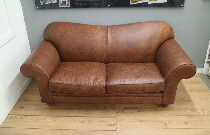 St David Curved Back Leather Sofa - 2.5 Seater - Apache Tan