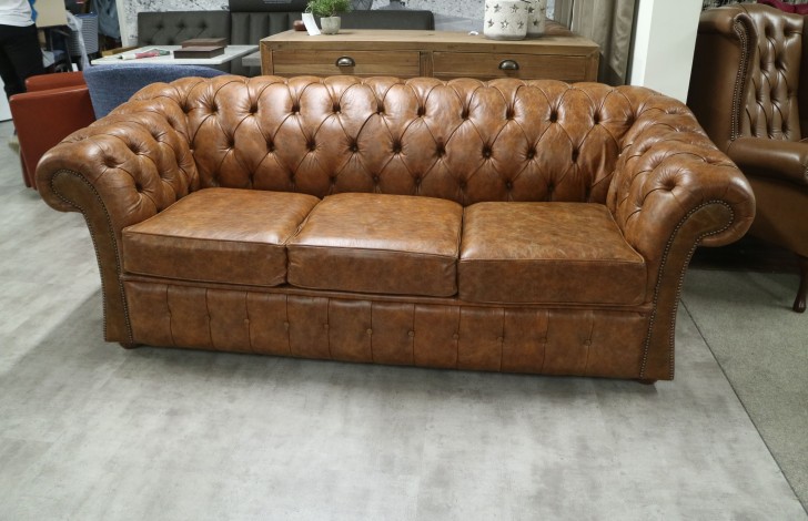 Gladbury Chesterfield Sofa Bed - 3 Seater Sofa Bed - Vintage Tan