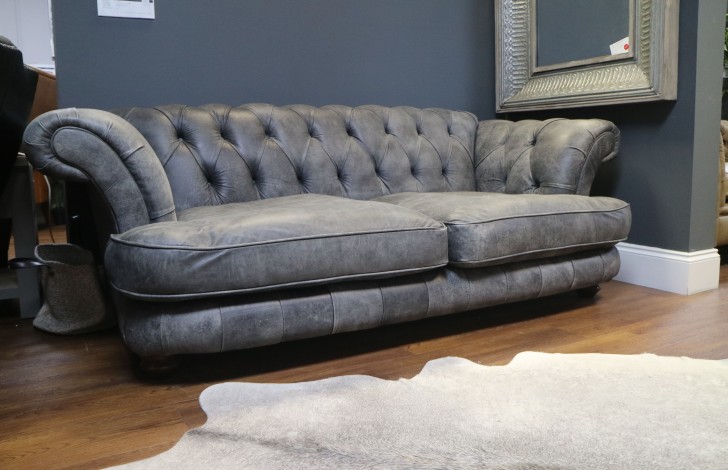 St Edwin Modern Chesterfield Leather Sofa - 3 Seater - Tribe Relic