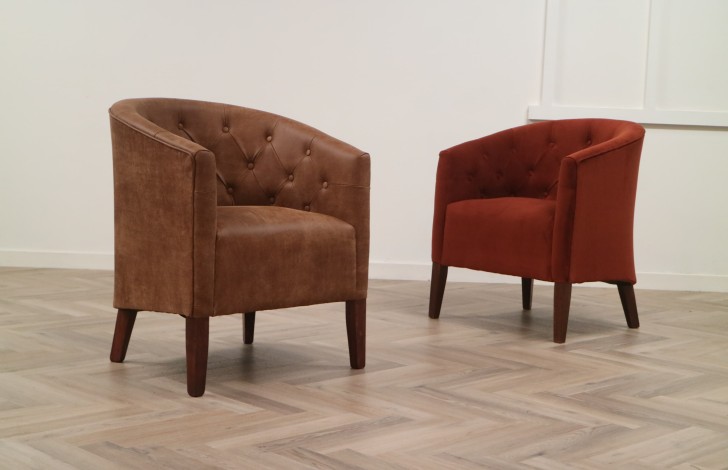 Padstow Leather Buttoned Chair