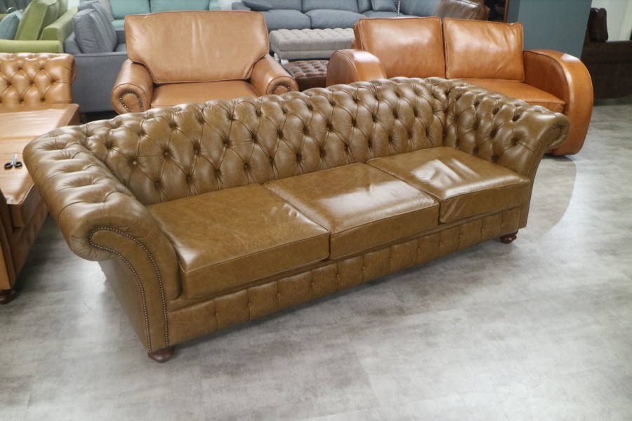 Blenheim Leather Chesterfield Sofa - 4 Seater - Dune Fudge
