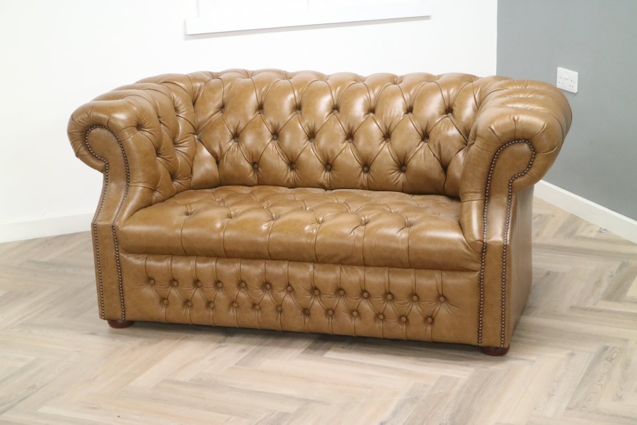 Richmount Deep Buttoned Sofa - 2 Seater - Dune Fudge