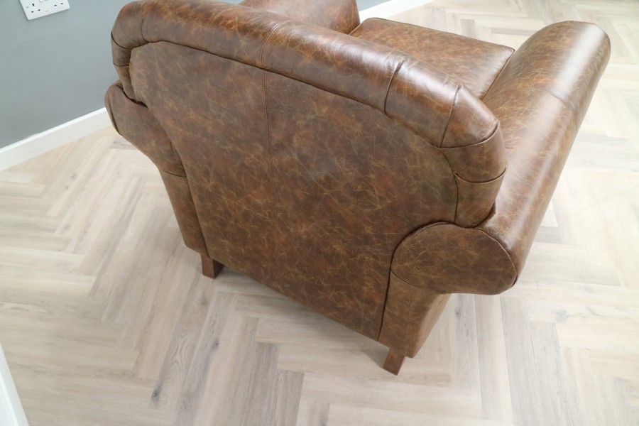 Henley Distinctive Leather Sofa - Chair - Vintage Cognac