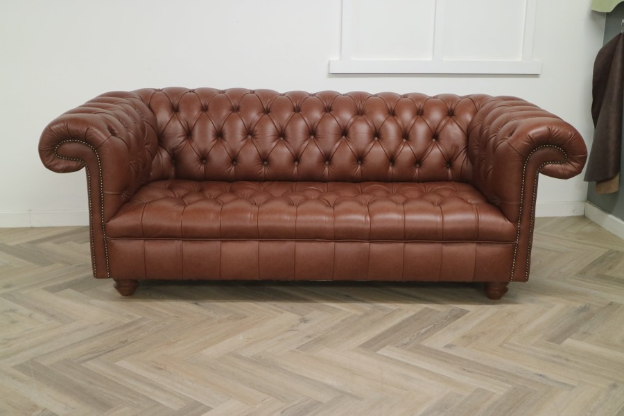 Berwick Vintage Leather Chesterfield - 3 Seater - Dune Hazel
