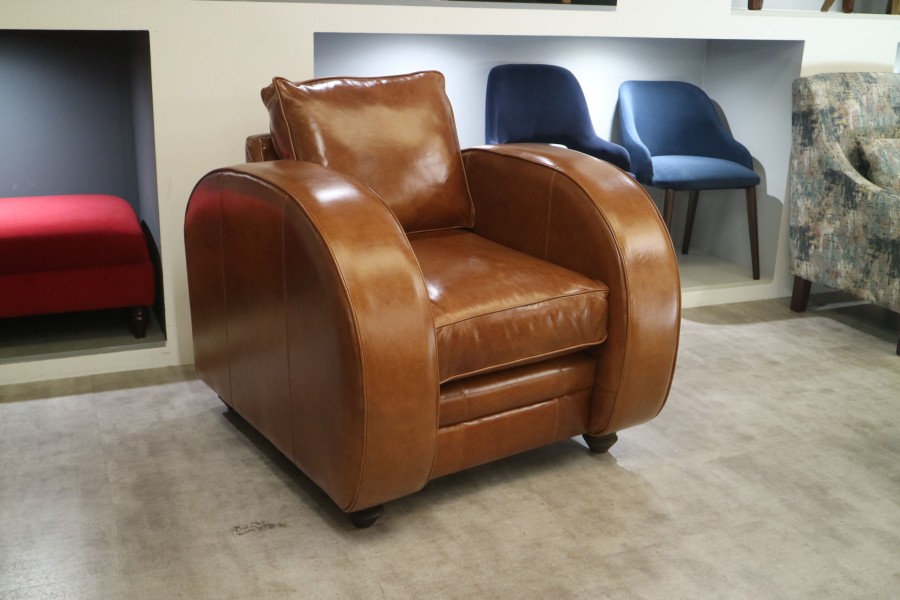 Astoria Leather Armchair - El Paso Whiskey