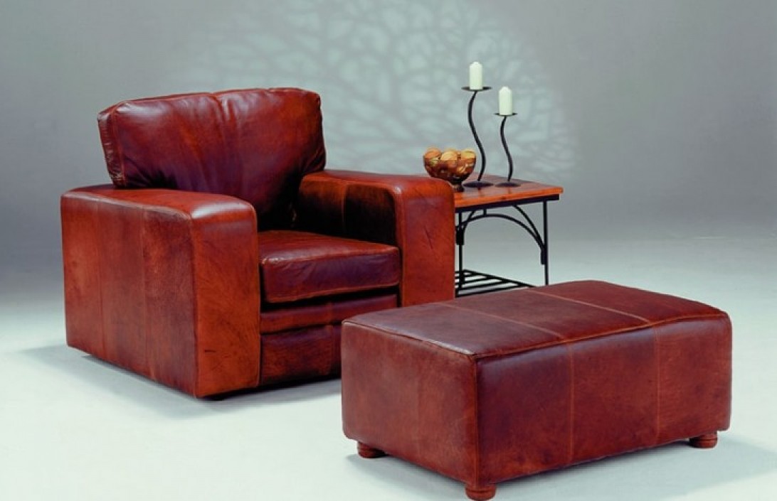 Macy Stool Stool The Chesterfield Company Macy Stool Stool The Chesterfield Company