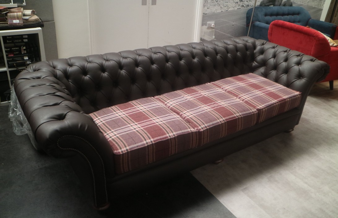 The Chesterfield Company Calvert Luxury Leather Sofa 4 Seater